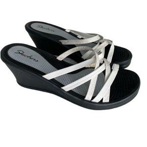 Sketchers ladies wedge platform sandals black and White size 8